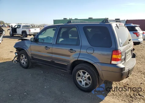 2005 Ford Escape Limited from USA, damaged, VIN 1FMCU04195KC43088